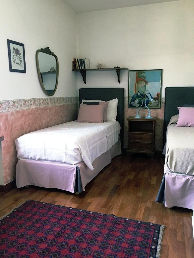 Una Casa Di Campagna Dossobuono Bagian luar foto