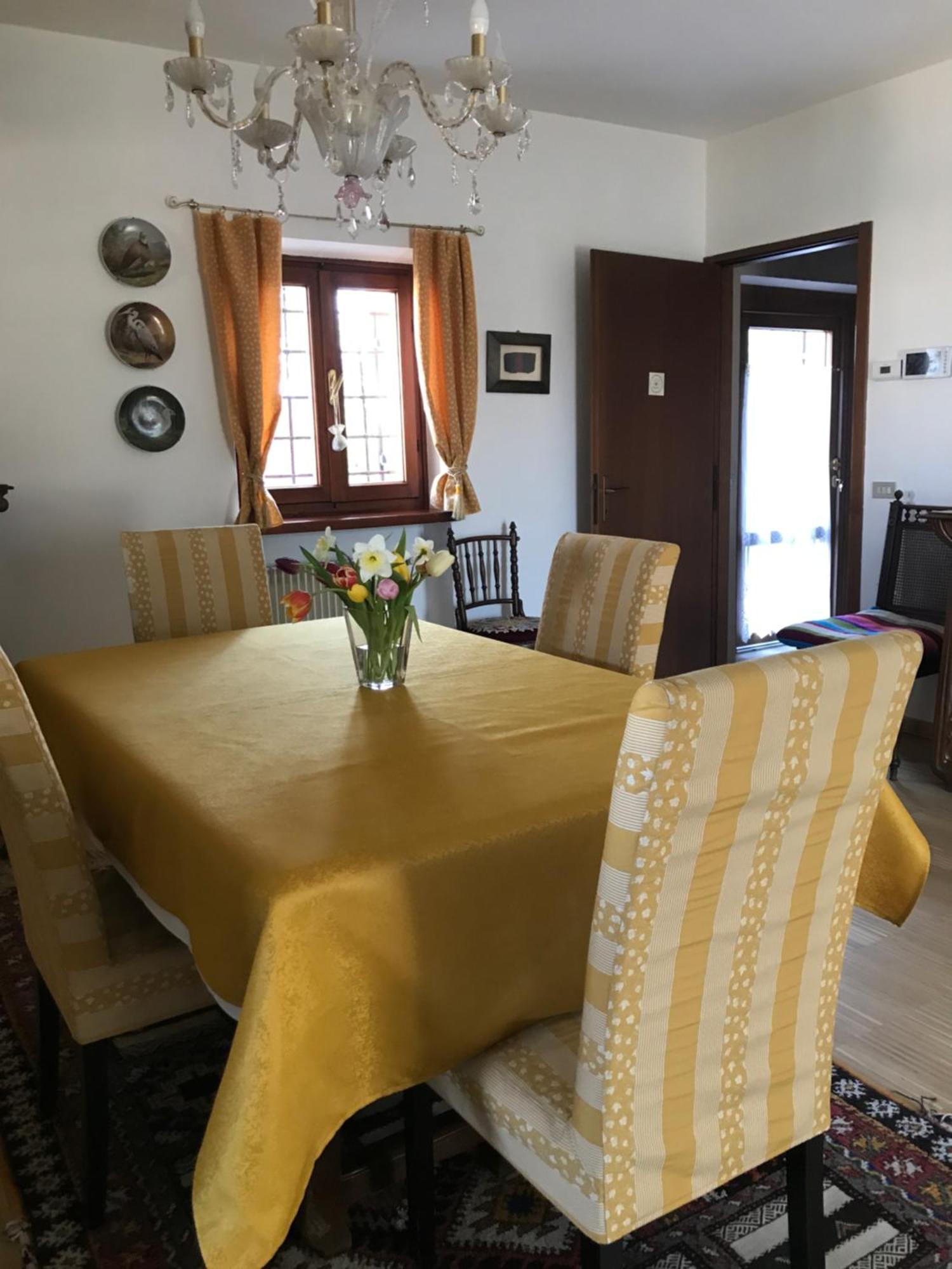 Una Casa Di Campagna Dossobuono Bagian luar foto