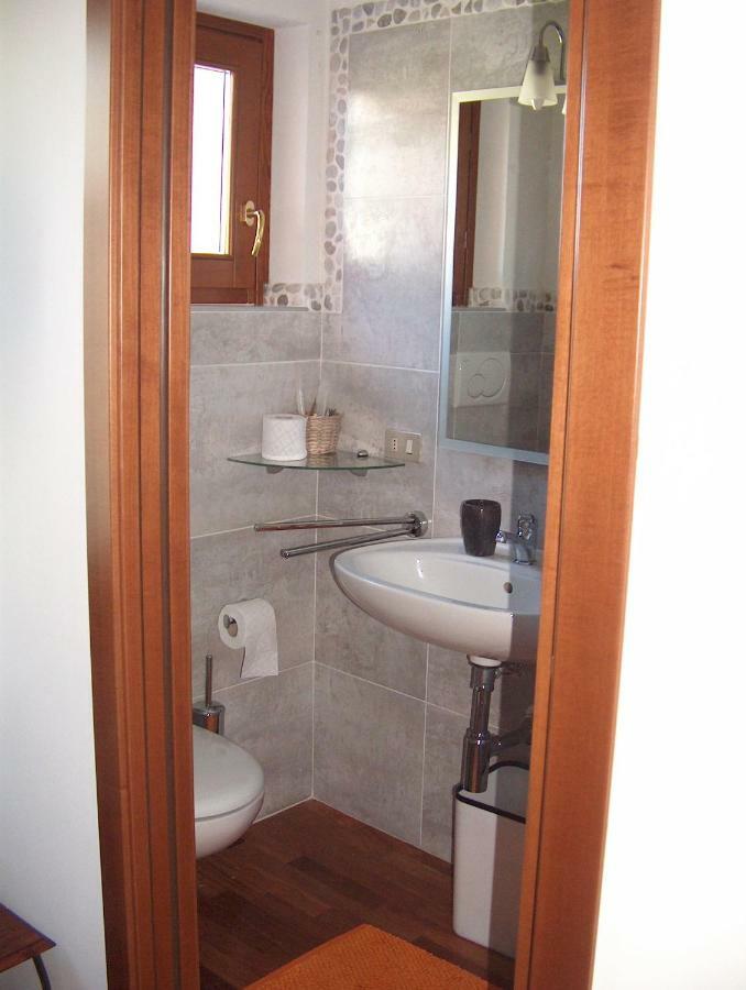 Una Casa Di Campagna Dossobuono Bagian luar foto